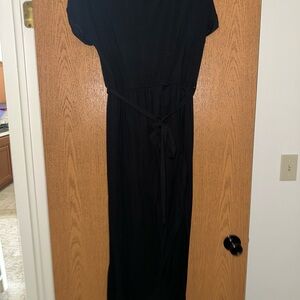 Elegant Black Maxi Dress